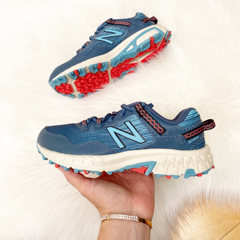 NEW BALANCE 410 Running Sneakers